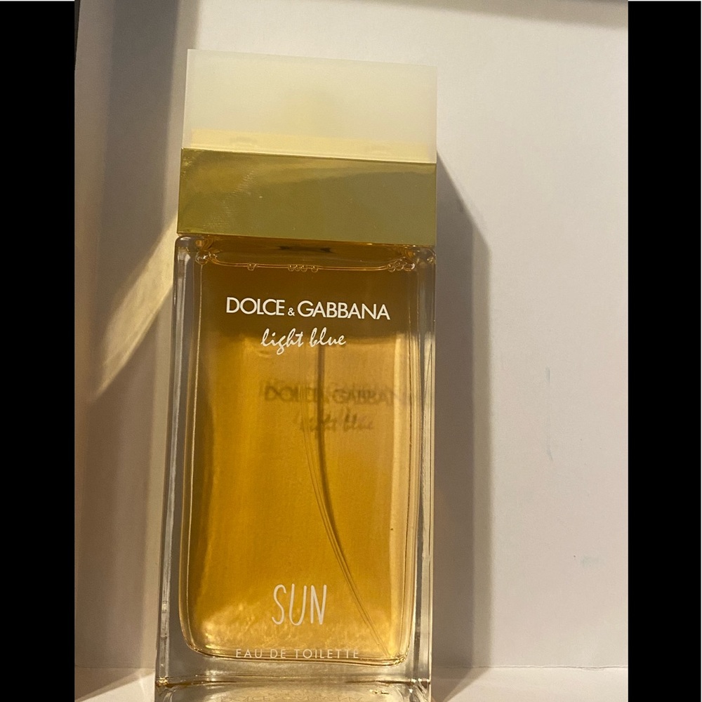 Dolce & Gabbana Light Blue Sun Spray 3.3 oz